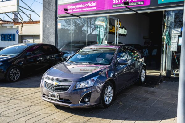 CHEVROLET CRUZE 1.8 LT 4PTAS NAFTA 2013 - Imagen 3