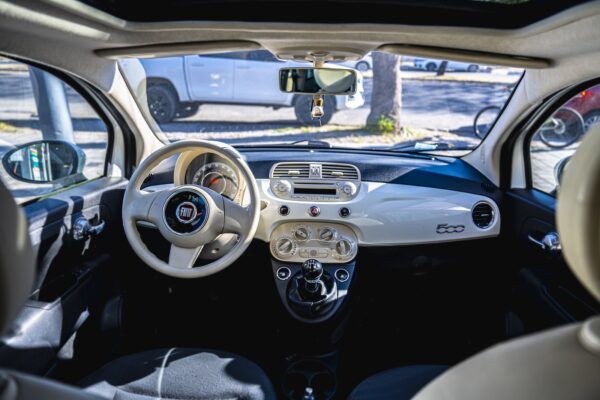 FIAT 500 1.4 8V CULT 3PTAS NAFTA	2012 - Imagen 6