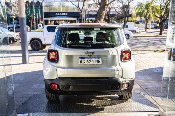 JEEP RENEGADE 1.8 SPORT 4X2 L16	5PTAS NAFTA 2018 - Imagen 5