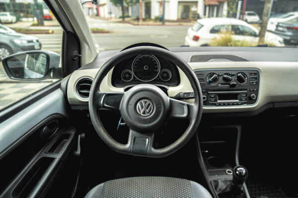 VW UP 1.0 MPI 3PTAS NAFTA 2014 GRIS - Imagen 7