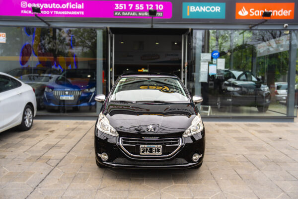 PEUGEOT 208 ALLURE 1.6 TOUCHSCREEN NAFTA 2015