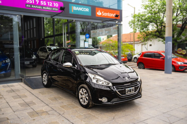 PEUGEOT 208 ALLURE 1.6 TOUCHSCREEN NAFTA 2015 - Imagen 4