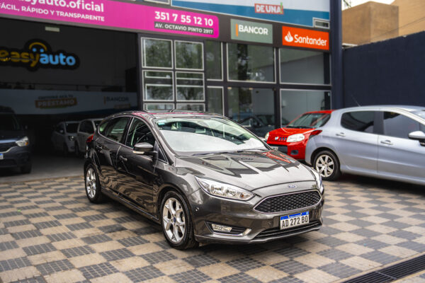 FORD FOCUS 5P 1.0L N AT SE PLUS 5PTAS NAFTA 2018 - Imagen 4