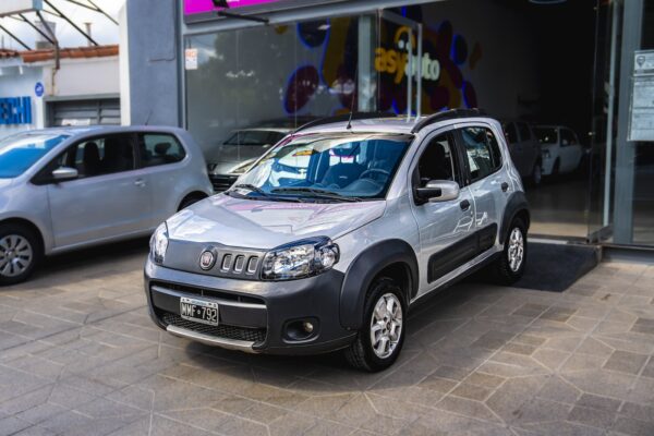 Fiat Uno Way 1.4 8V 5Ptas Gnc 2013 Gris - Imagen 3