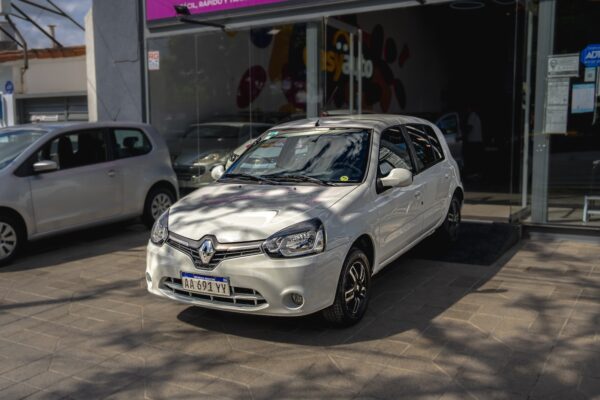 Renault Clio Mio 5P Dynamique My16 5Ptas Nafta 2016 - Imagen 3