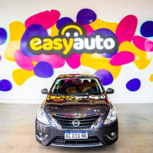 Nissan Versa 1.6 Advance Pure Drive 2017